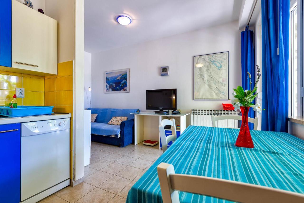 Apartments Margarita مالي لوشينغْ المظهر الخارجي الصورة